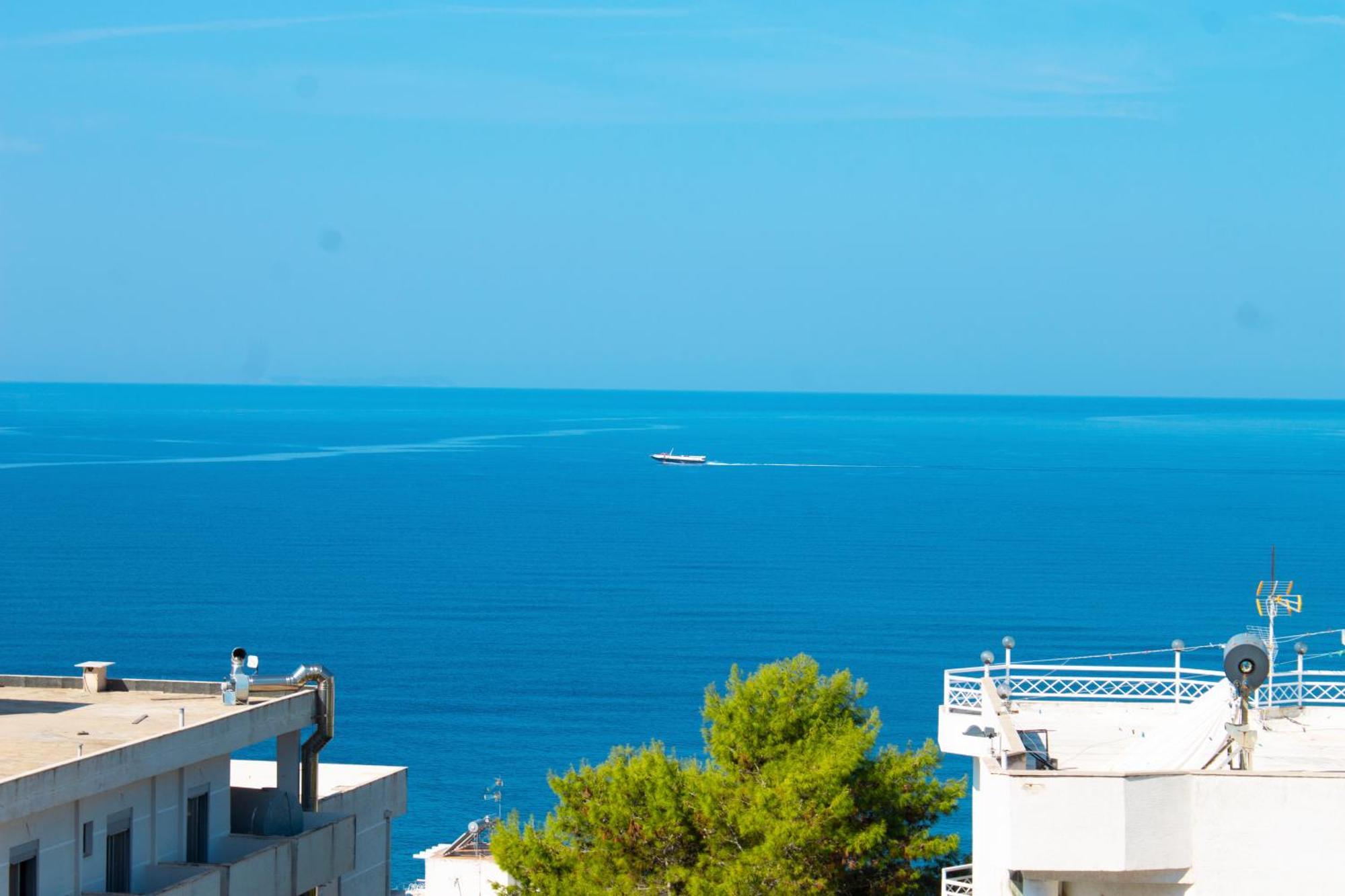 Day Lux * Saranda