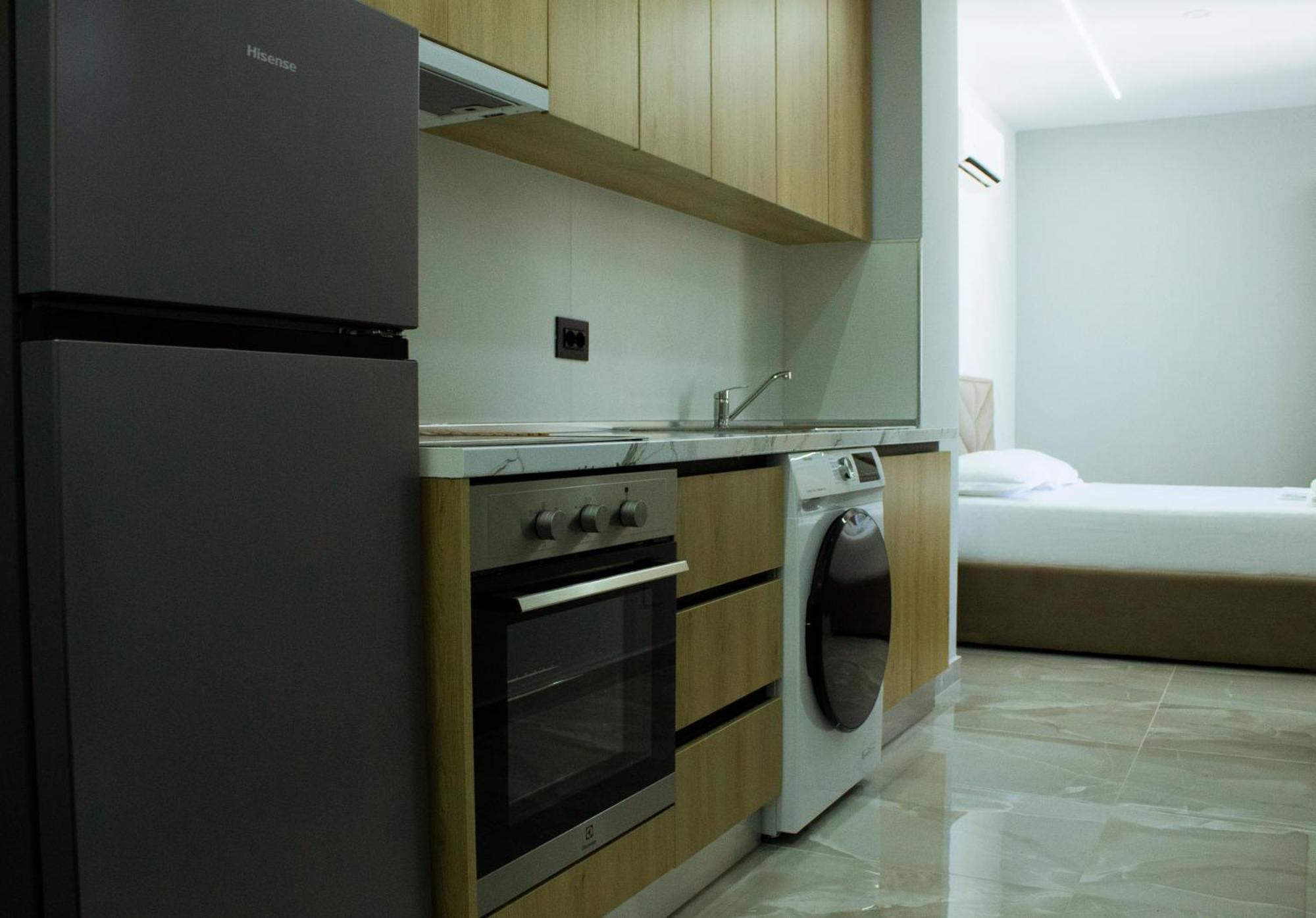 Apartment Day Lux